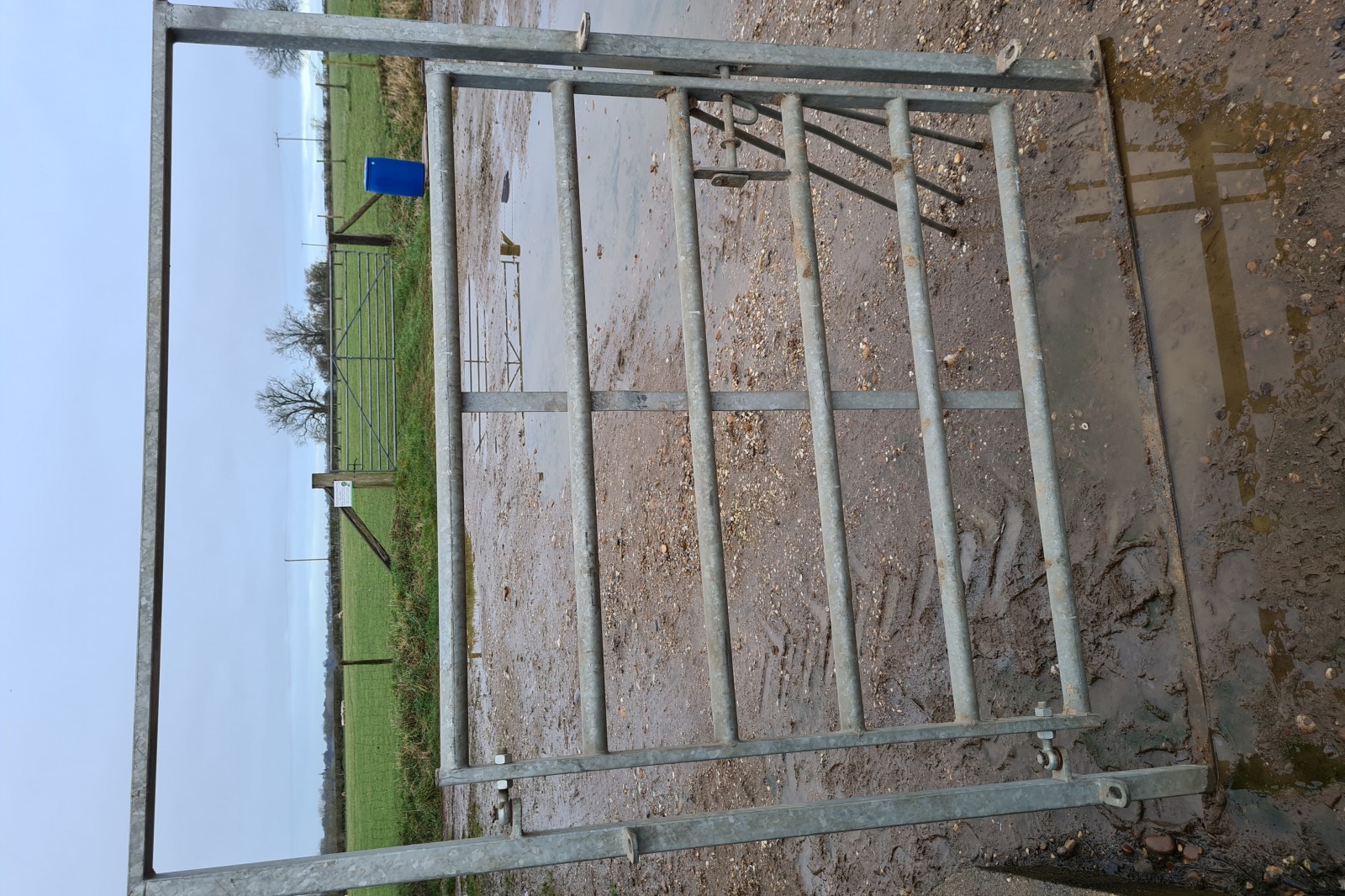 Cattle Handling Hurdles and Gate Gallery Image 3
